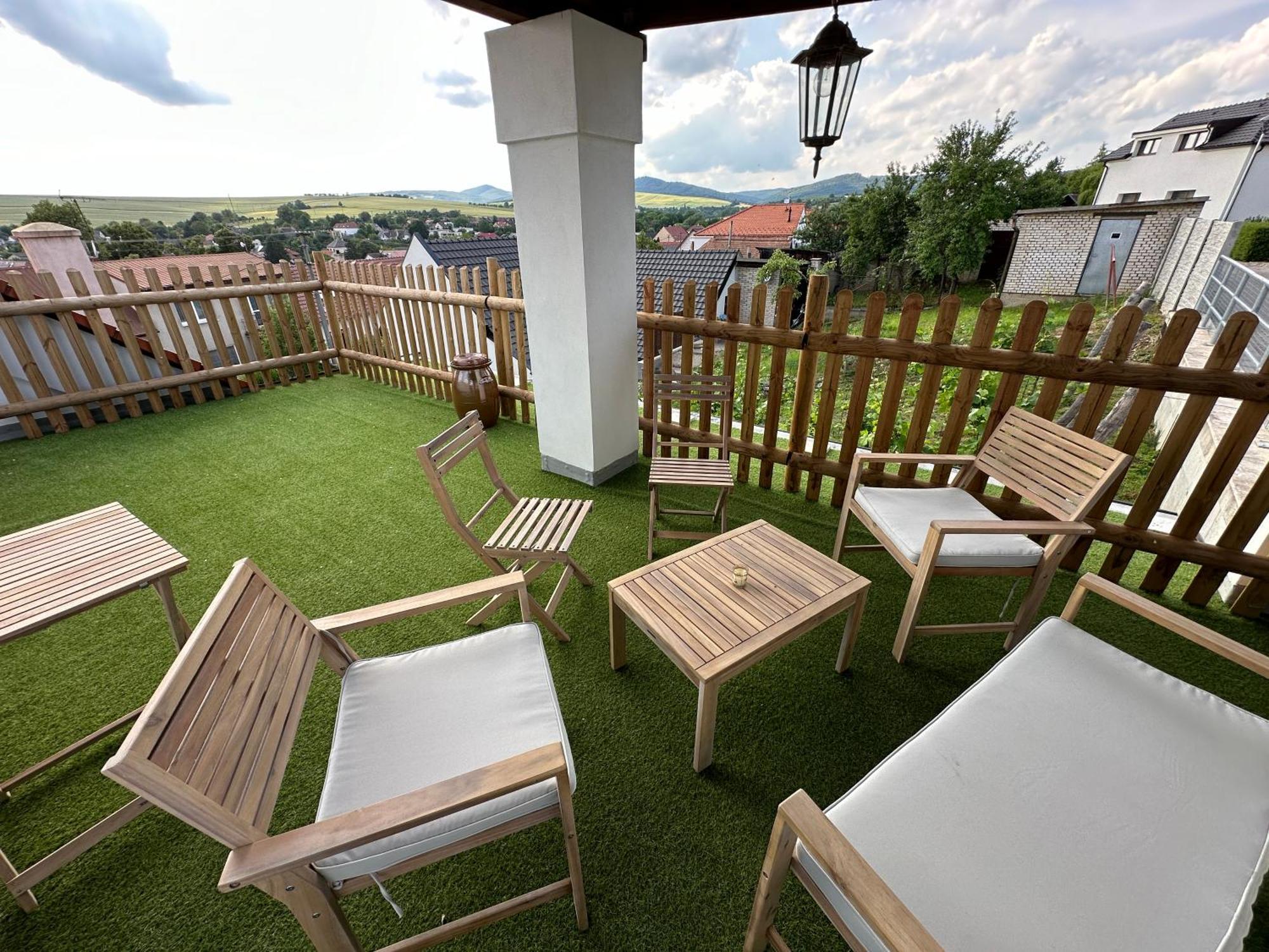 Vila Nad Slováckým sklípkem Tupesy Exteriér fotografie